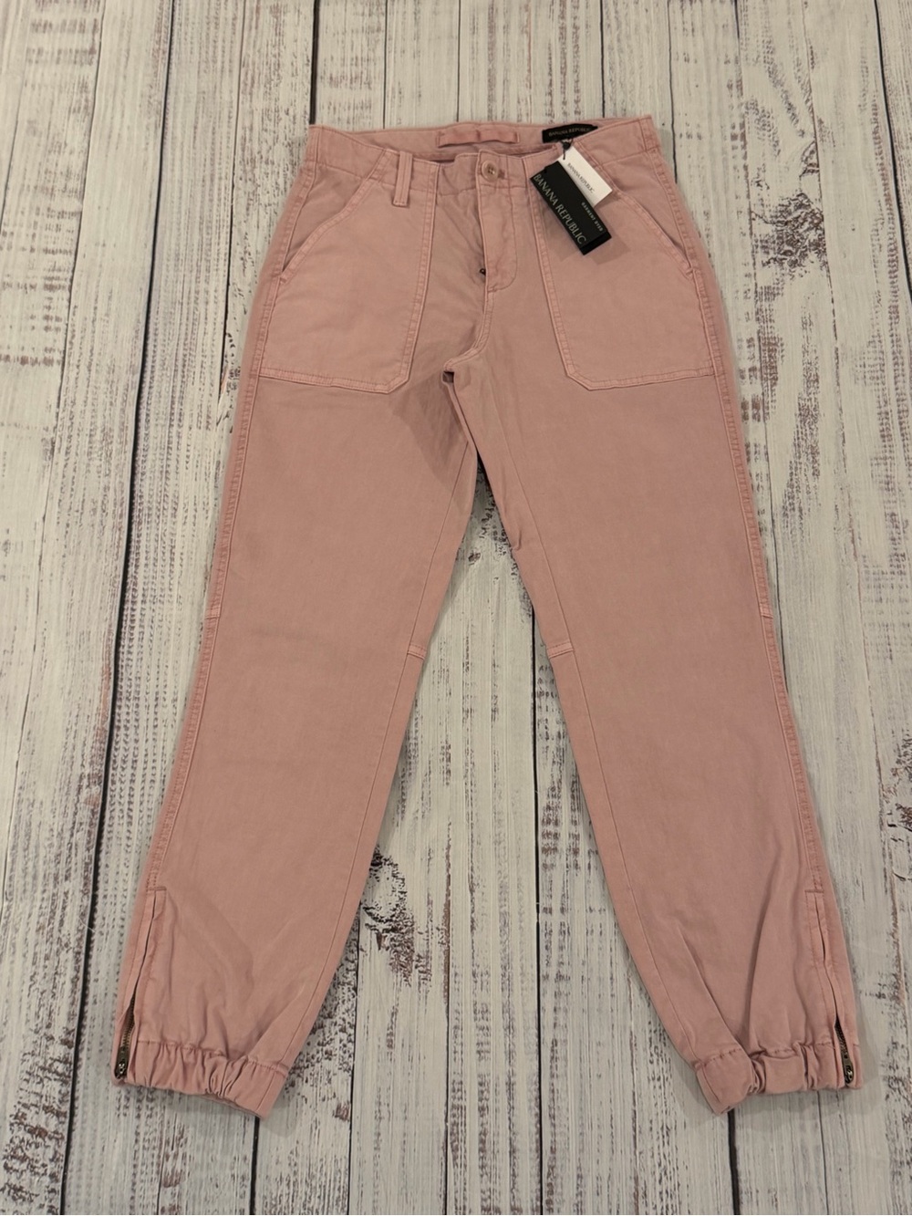 Banana Republic Joggers Womens Size 2 Pink Drawstring Soft Cargo Pants MSRP $98